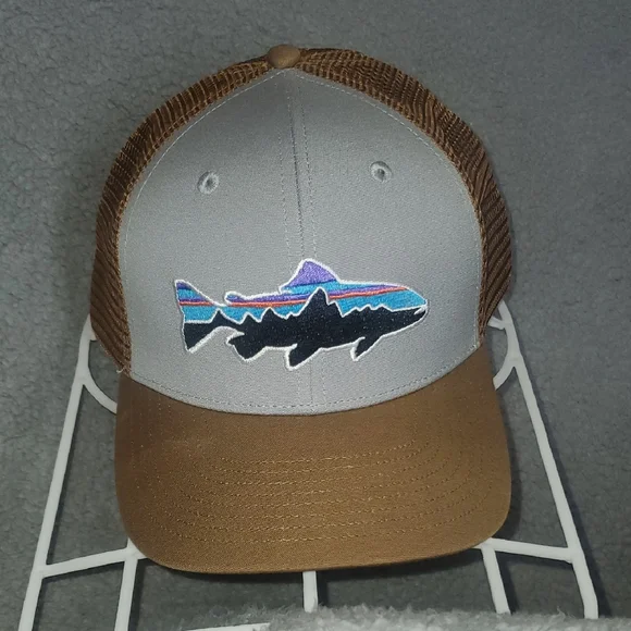 Patagonia Brown Mesh Trucker Hat - Picture 1 of 10